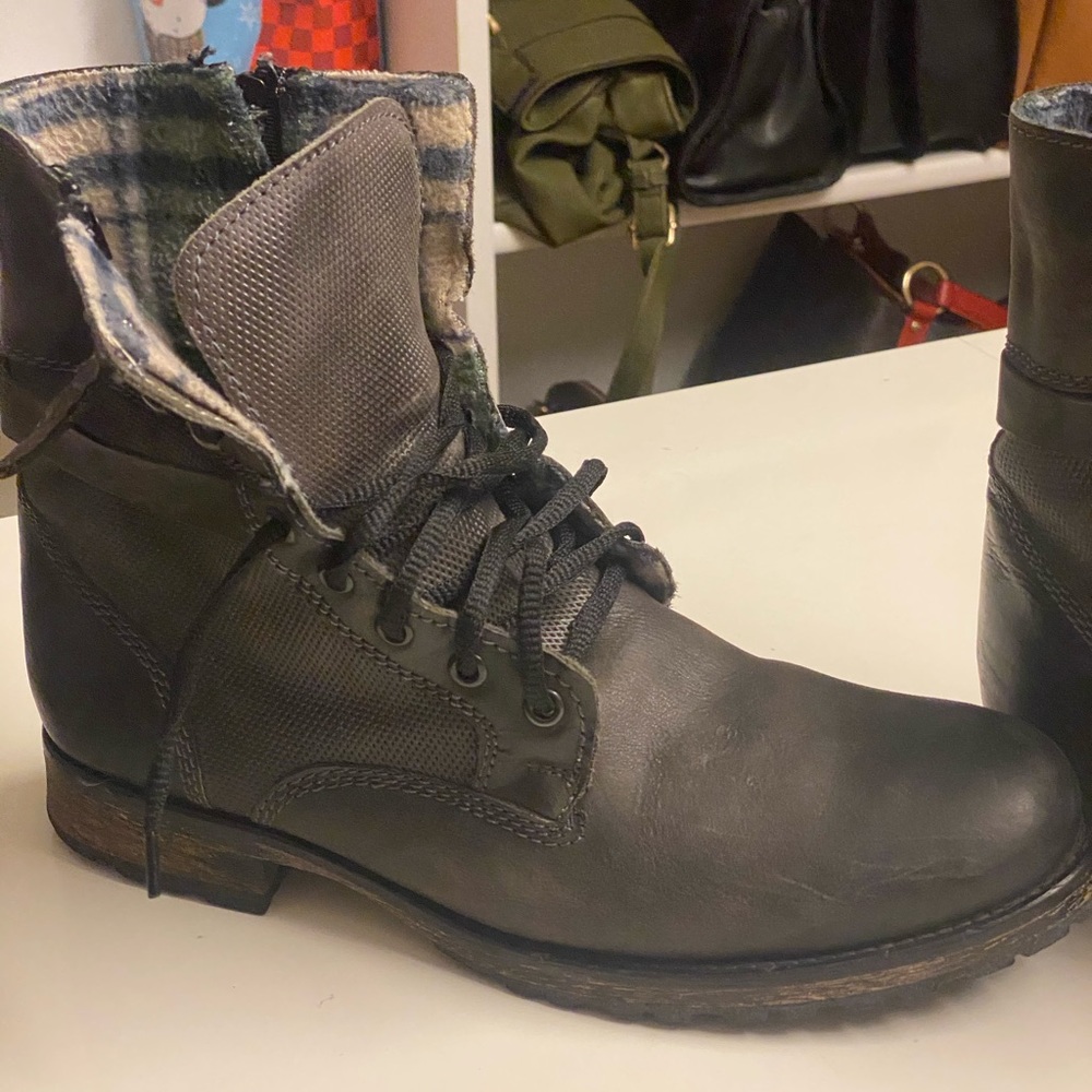 Call it Spring combat boots